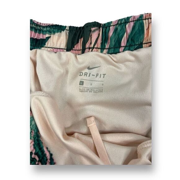 Nike Dri Fit Tempo Running Shorts Size Large - Picture 4 of 7